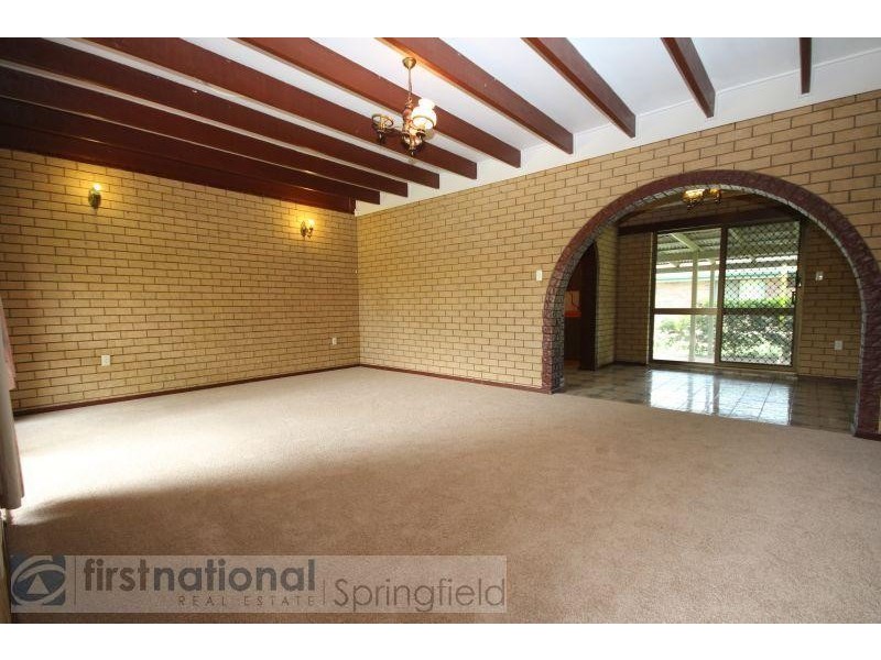 4 Dee Court, Collingwood Park QLD 4301