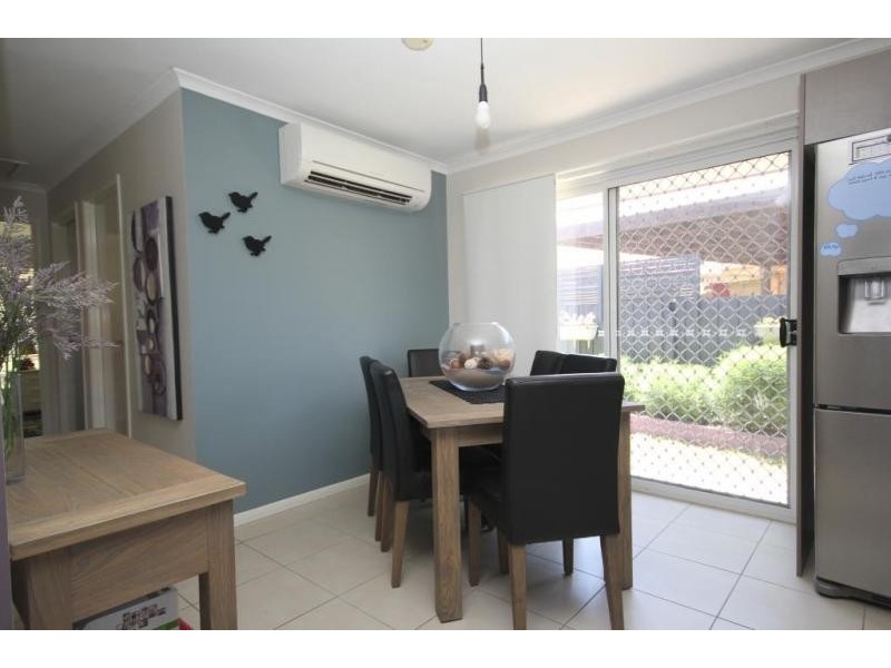 2/14 Mooney Close, Goodna QLD 4300