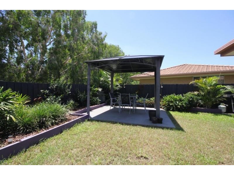 2/14 Mooney Close, Goodna QLD 4300