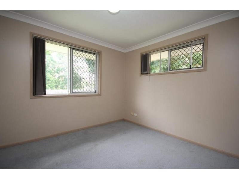 8 Aquamarine Street, Springfield QLD 4300