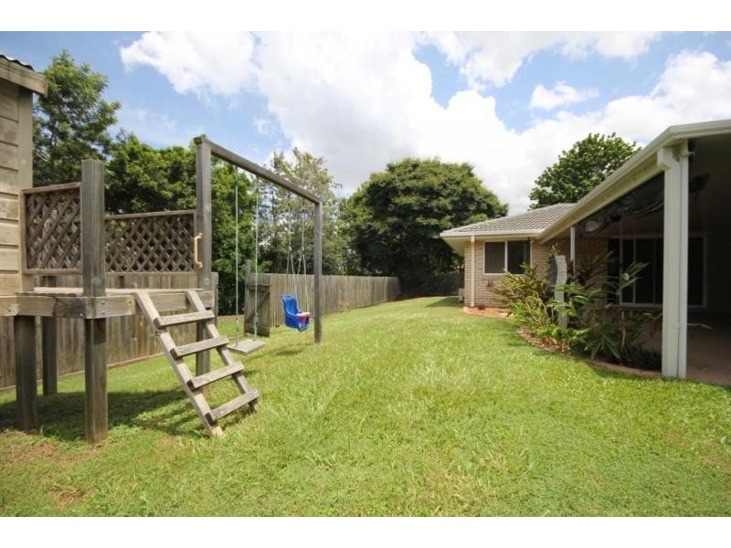 8 Aquamarine Street, Springfield QLD 4300