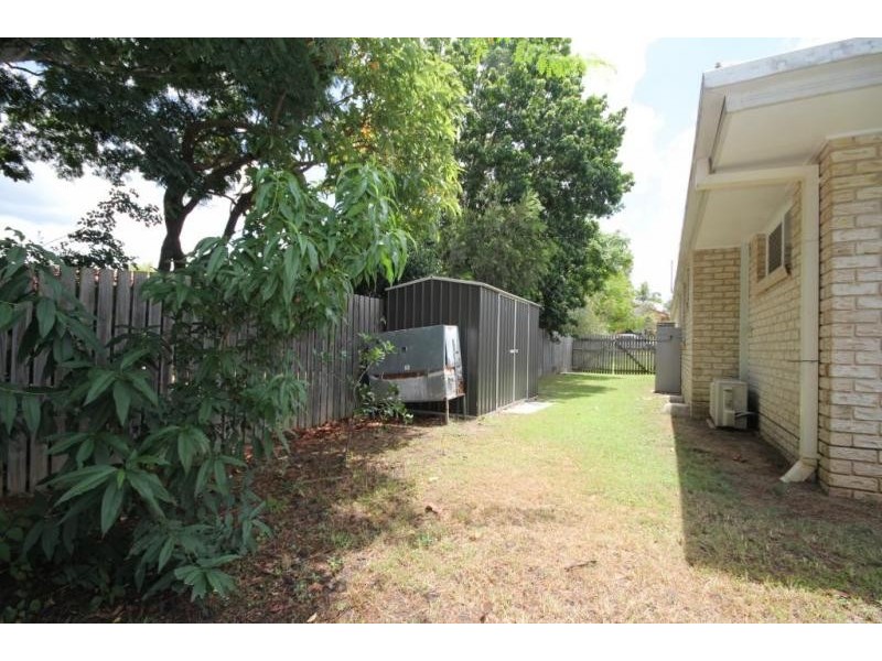 8 Aquamarine Street, Springfield QLD 4300