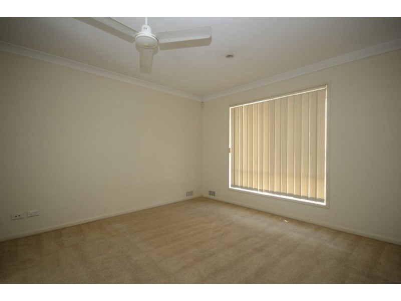 3 Tone Drive, Collingwood Park QLD 4301