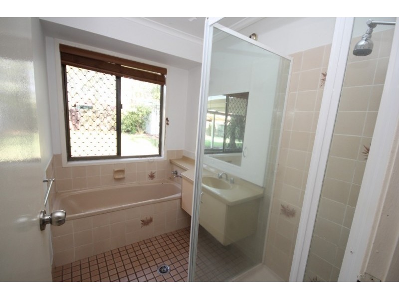 138 Collingwood Drive, Collingwood Park QLD 4301