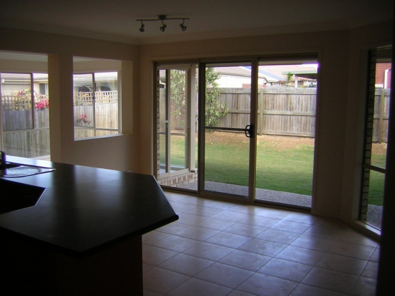 14 Jupiter Street, Springfield Lakes QLD 4300