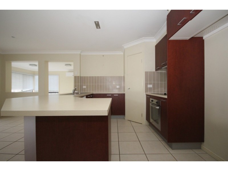 12 Jupiter Street, Springfield Lakes QLD 4300