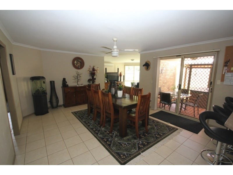 20 DeValera Street, Collingwood Park QLD 4301