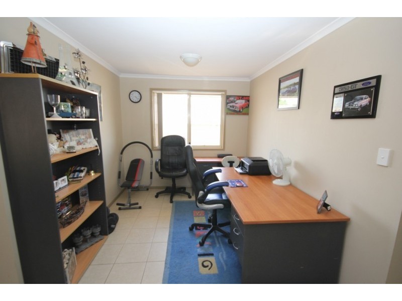 20 DeValera Street, Collingwood Park QLD 4301