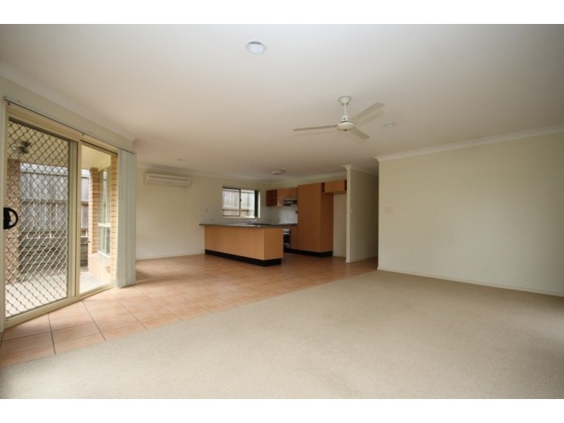 10 Canterbury Bells Circuit, Springfield Lakes QLD 4300