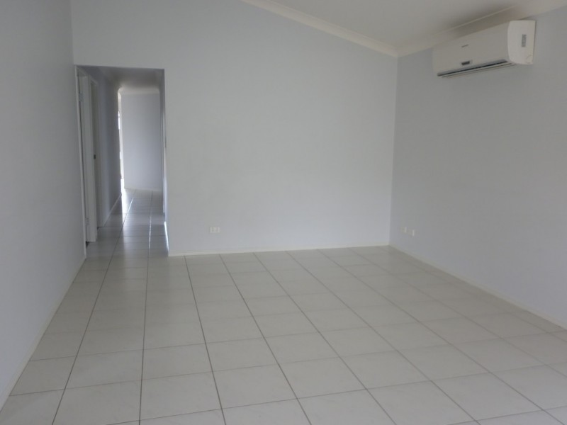 77 Westminster Crescent, Raceview QLD 4305