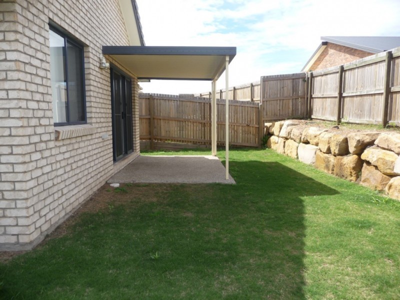 77 Westminster Crescent, Raceview QLD 4305