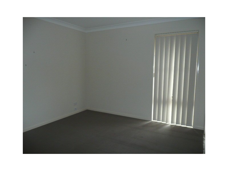 2/28 Cheihk Crescent,, Collingwood Park QLD 4301