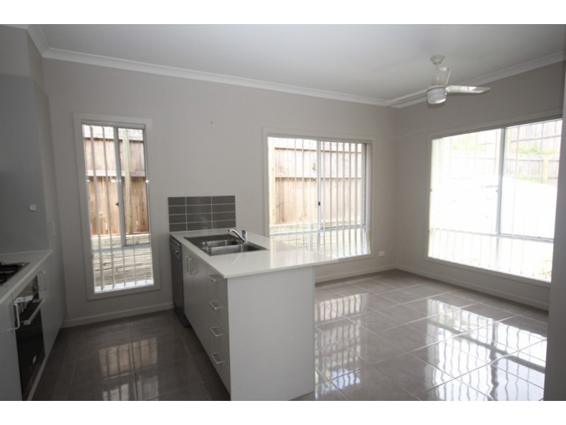 36 Arnaldo Avenue, Augustine Heights QLD 4300