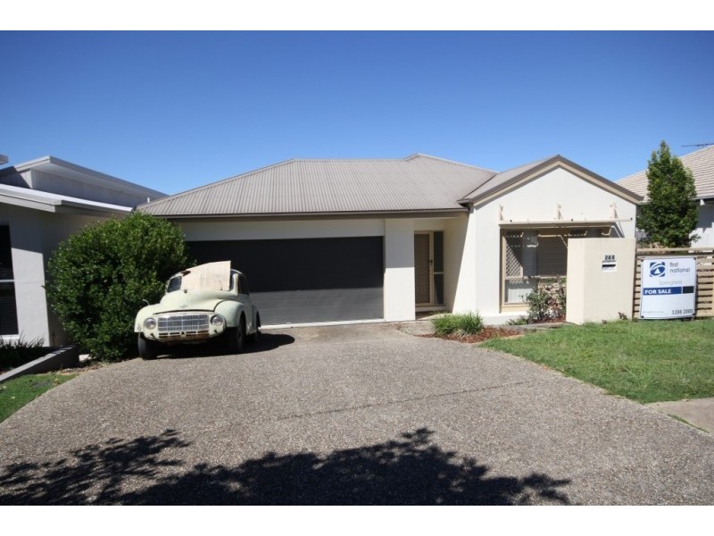 244 Lakeside Avenue, Springfield Lakes QLD 4300