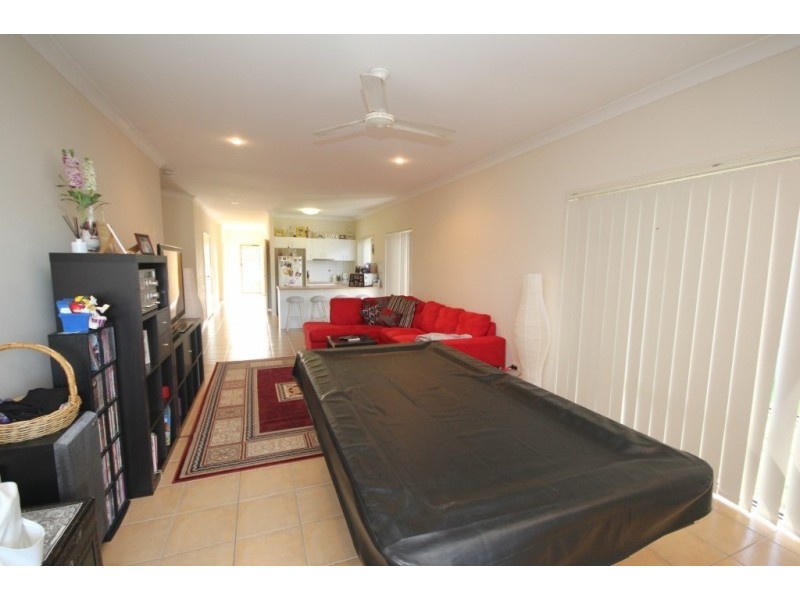 244 Lakeside Avenue, Springfield Lakes QLD 4300