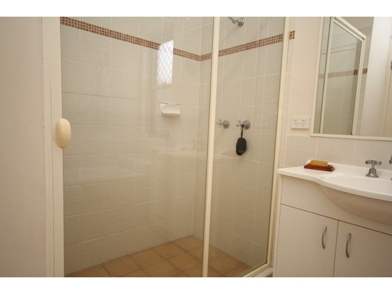 244 Lakeside Avenue, Springfield Lakes QLD 4300