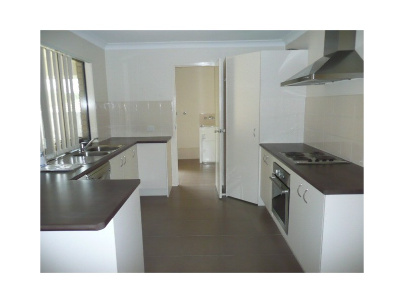 15 Cloudland Court, Springfield QLD 4300