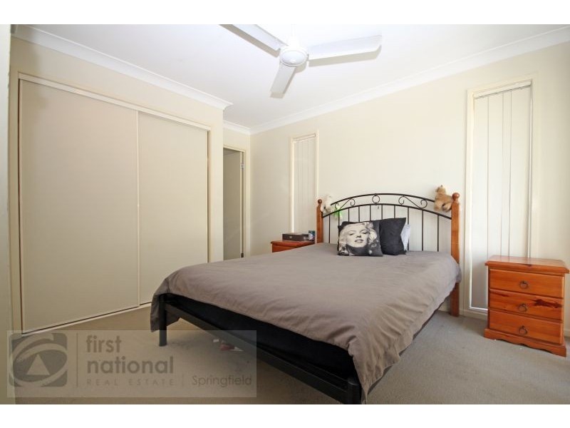 42 Griffen Place, Crestmead QLD 4132