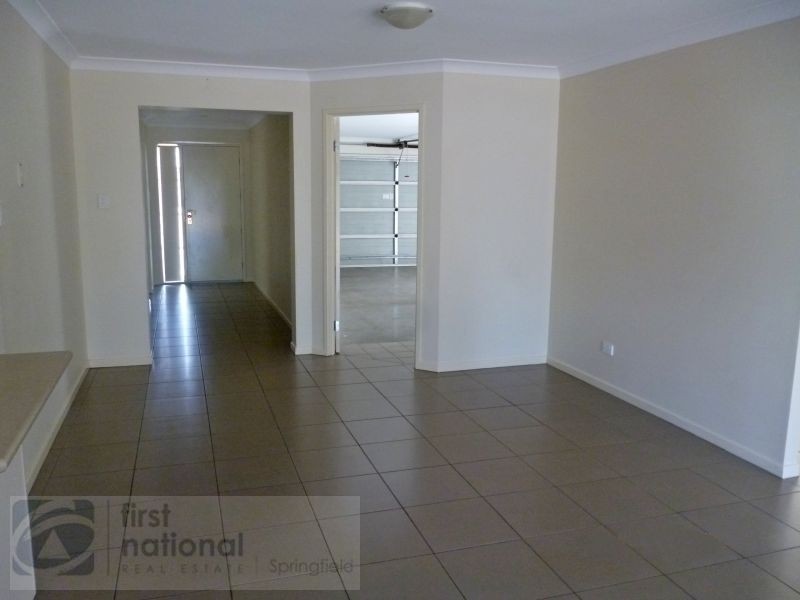 42 Griffen Place, Crestmead QLD 4132