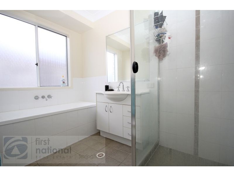 42 Griffen Place, Crestmead QLD 4132