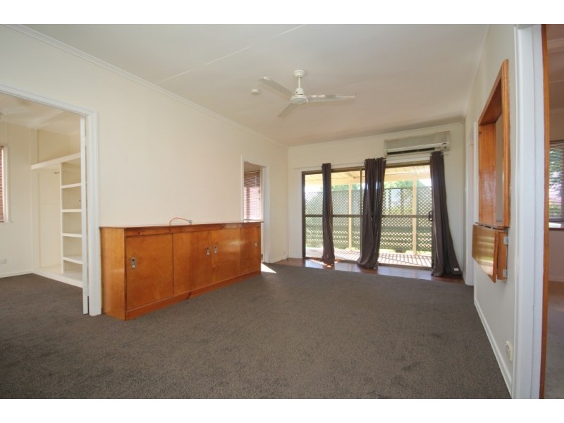24 Caswell Street, Gailes QLD 4300