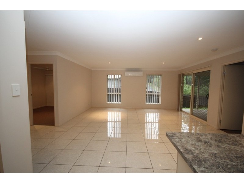 25 Elmwood Circuit, Springfield Lakes QLD 4300