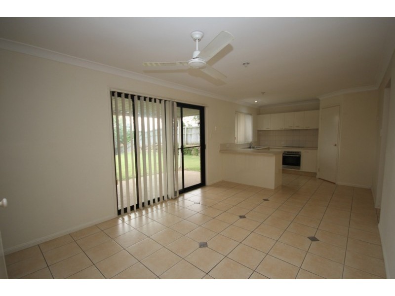 14 Scenic Crescent, Springfield QLD 4300