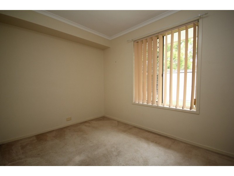 20 Whitlam Drive, Collingwood Park QLD 4301
