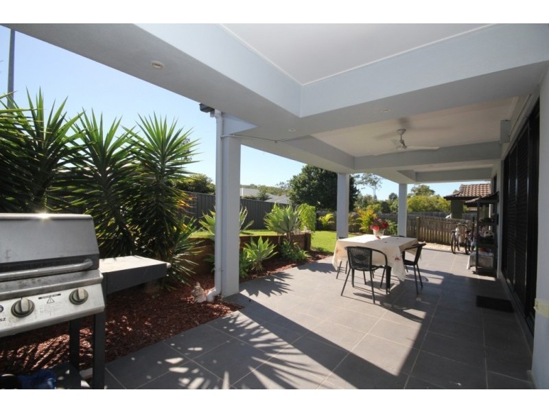 2 Tulloch Street, Bellbird Park QLD 4300