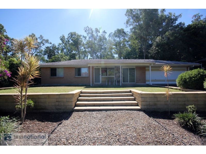 19 Hallett Avenue, Camira QLD 4300