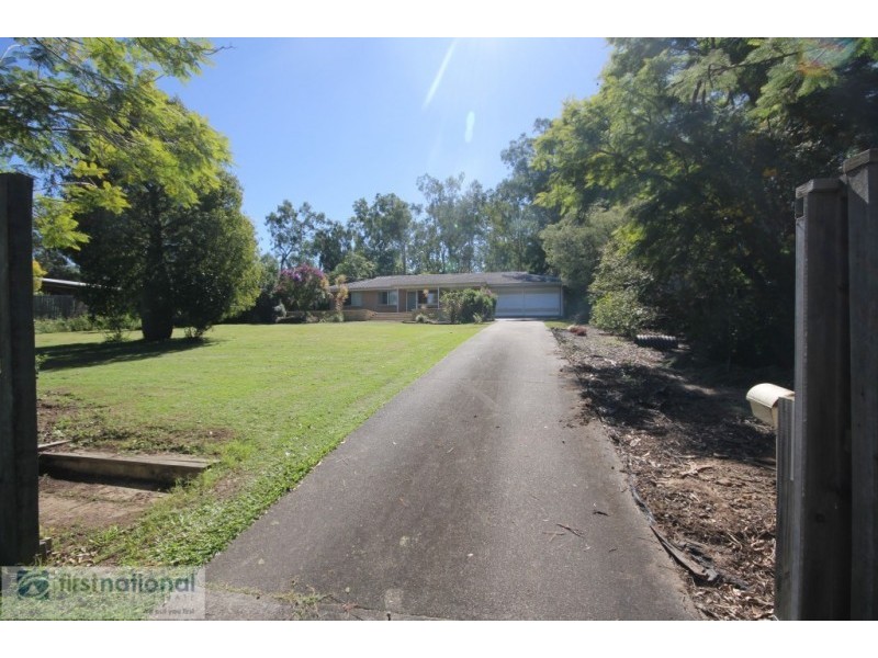 19 Hallett Avenue, Camira QLD 4300