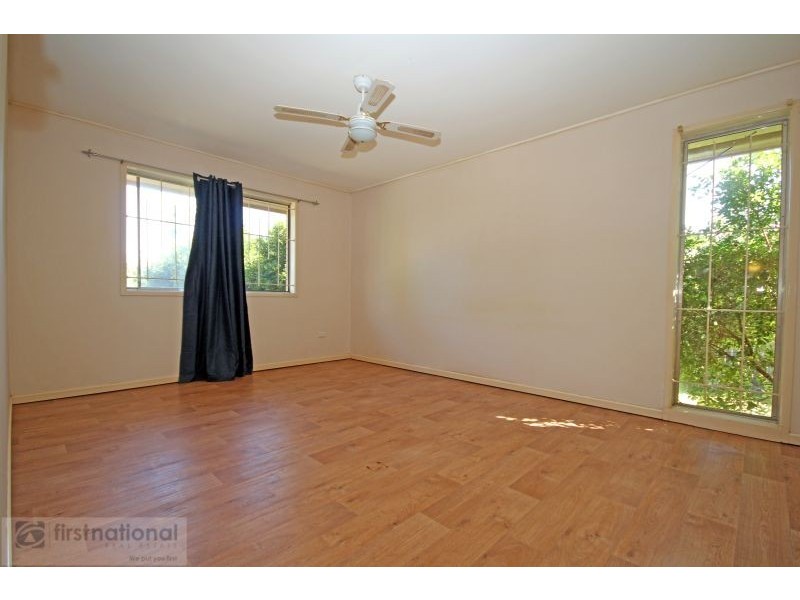 19 Hallett Avenue, Camira QLD 4300