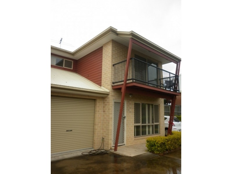 6/25 Law Street Sth, Redbank QLD 4301