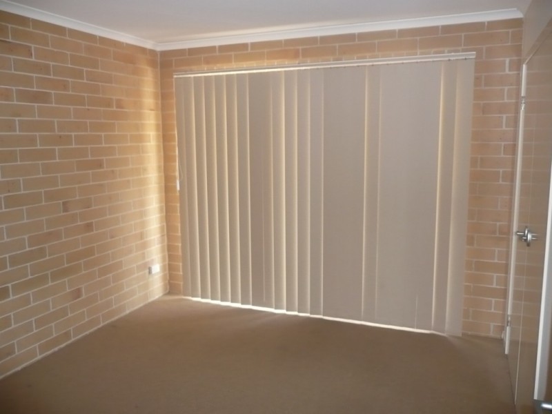 6/25 Law Street Sth, Redbank QLD 4301