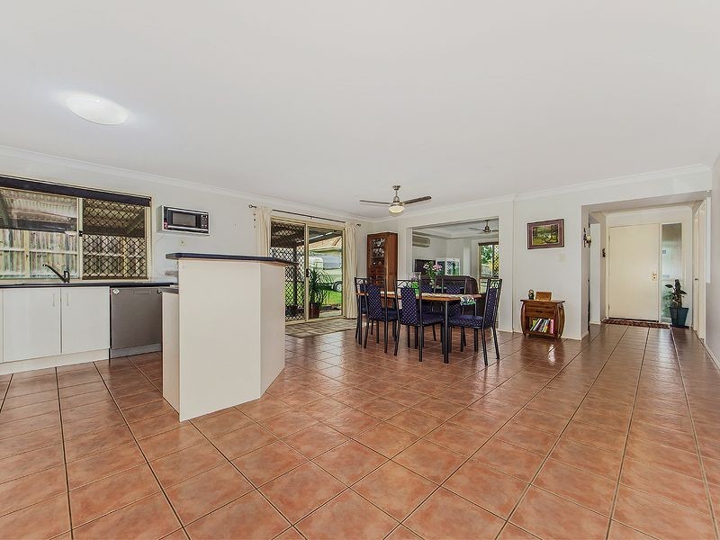 5 Ellie Court, Yamanto QLD 4305