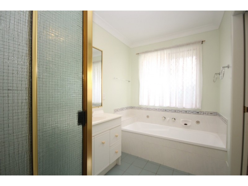 15 Elysian Crescent, Camira QLD 4300