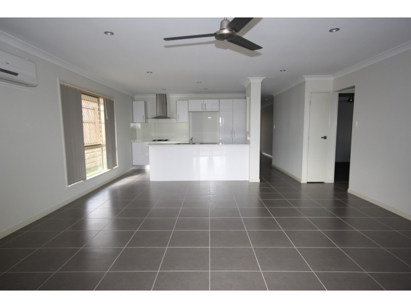 80 Columbia Drive, Bellbird Park QLD 4300