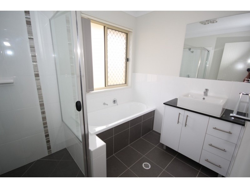 80 Columbia Drive, Bellbird Park QLD 4300