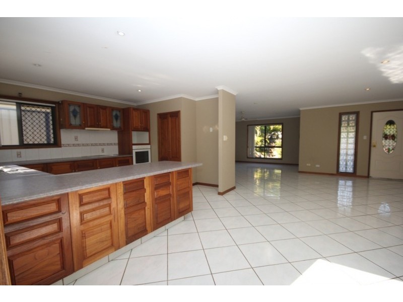 2 Eugene Street, Bellbird Park QLD 4300
