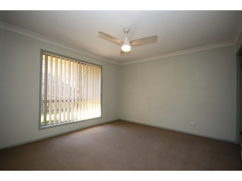 147 Jubilee Avenue, Forest Lake QLD 4078