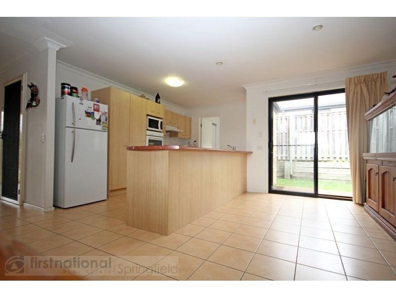 8 Bidford Street, Springfield QLD 4300