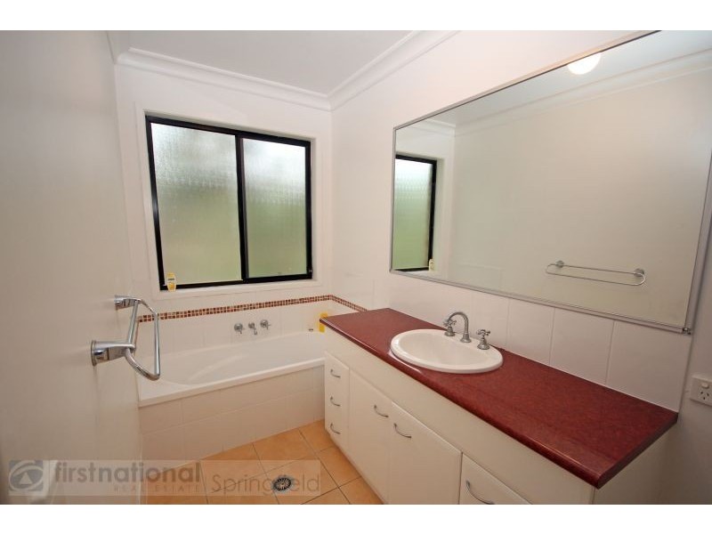 8 Bidford Street, Springfield QLD 4300
