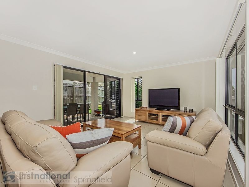 14 Alton Towers Street, Springfield Lakes QLD 4300