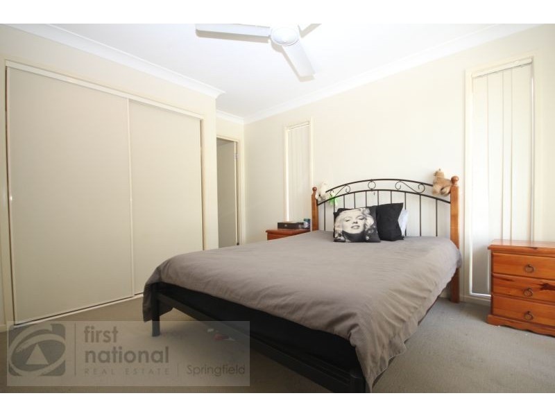 42 Griffen Place, Crestmead QLD 4132