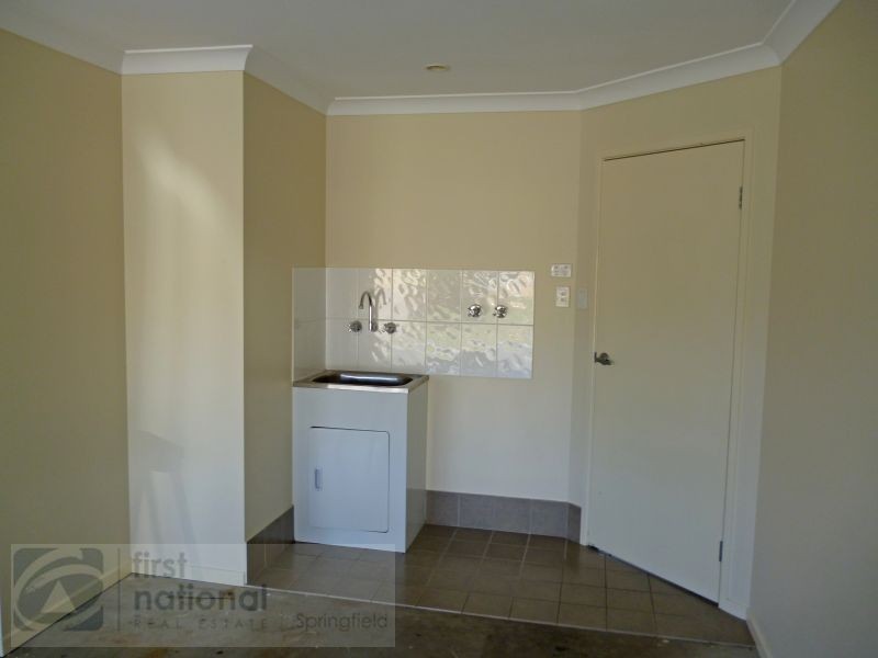 42 Griffen Place, Crestmead QLD 4132