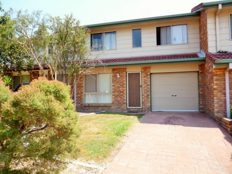 17/13 Bridge Street, Redbank QLD 4301
