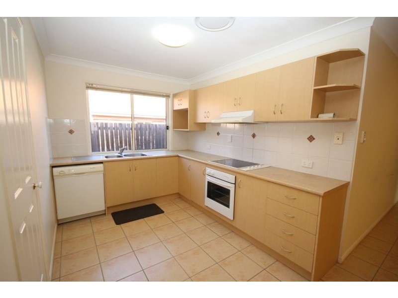 6 Jessie Street, Springfield Lakes QLD 4300