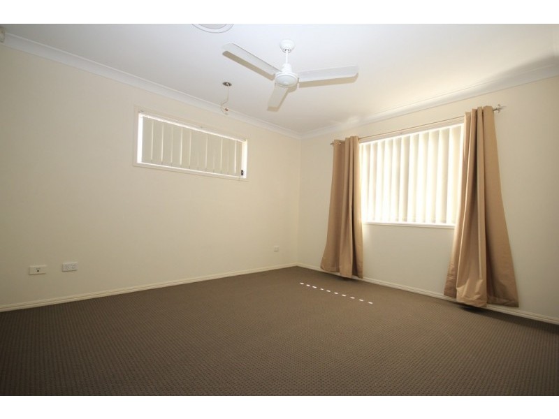 6 Jessie Street, Springfield Lakes QLD 4300