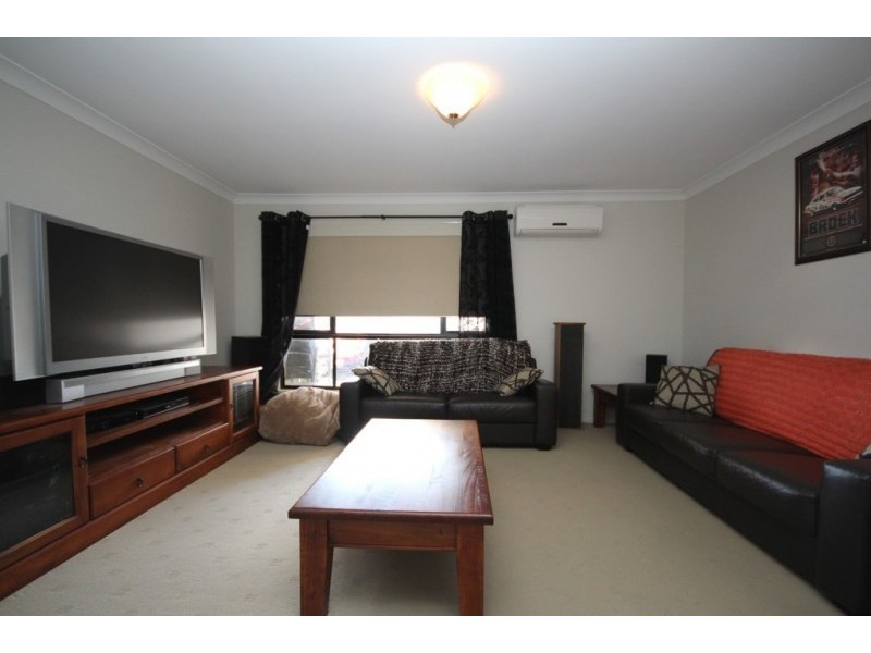 44 Esperance Crescent, Springfield Lakes QLD 4300