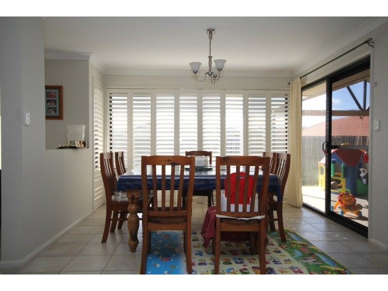 44 Esperance Crescent, Springfield Lakes QLD 4300